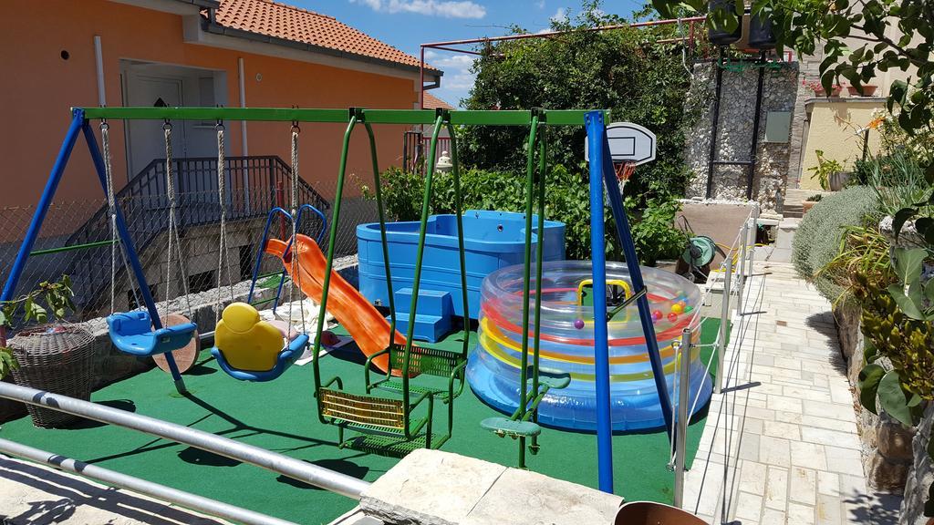 Apartment Mario Dramalj Exterior photo